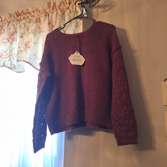 NWT Women's Cable Knit Pullover Sweater Plum Or Burgandy M - Picture 4 of 16